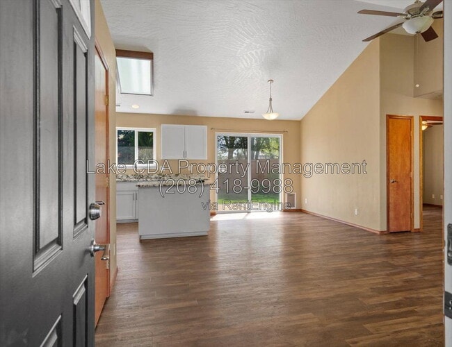 Photo - 8920 Torrey Ln