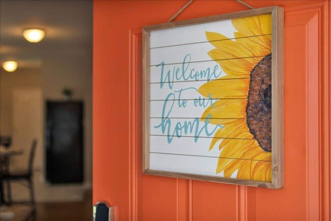 Photo - 956 Mayson Turner Rd NW