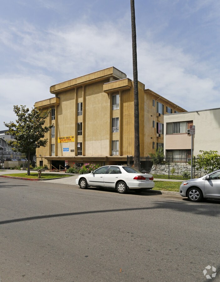 527 S Kingsley Dr - 527 S Kingsley Dr