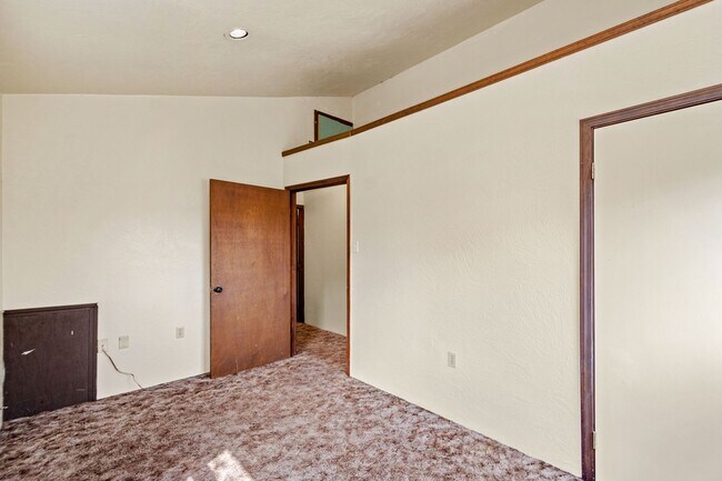 Photo - 17-18 Walther Street Unidad 18 Walther