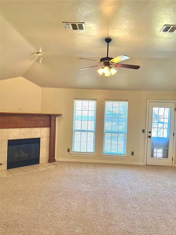 Photo - 929 Eagle Cliff Dr