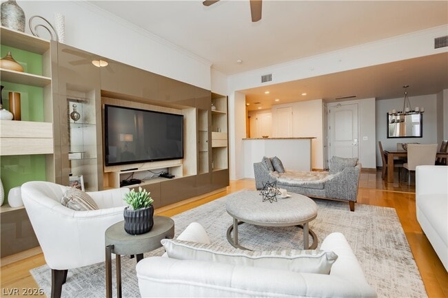 Photo - 2220 Village Walk Dr Unit 3220