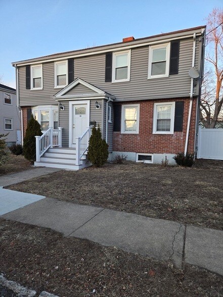 Photo - 114 Faraday St Unit 2