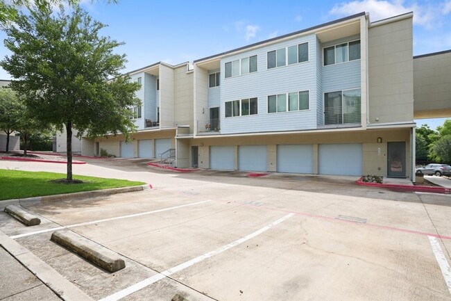 Photo - 604 N Bluff Dr Unit 228