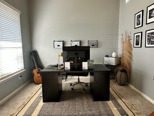 Photo - 24434 Sandusky Dr