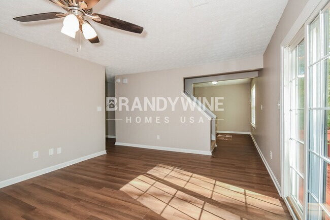 Photo - 215 Toulouse St