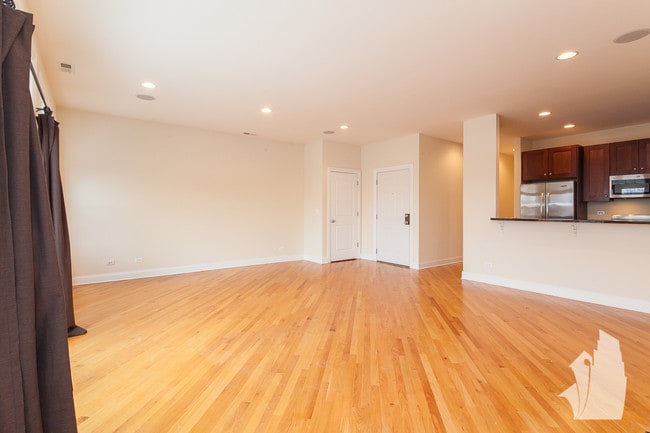 Photo - 3829 N Southport Ave Unidad 3