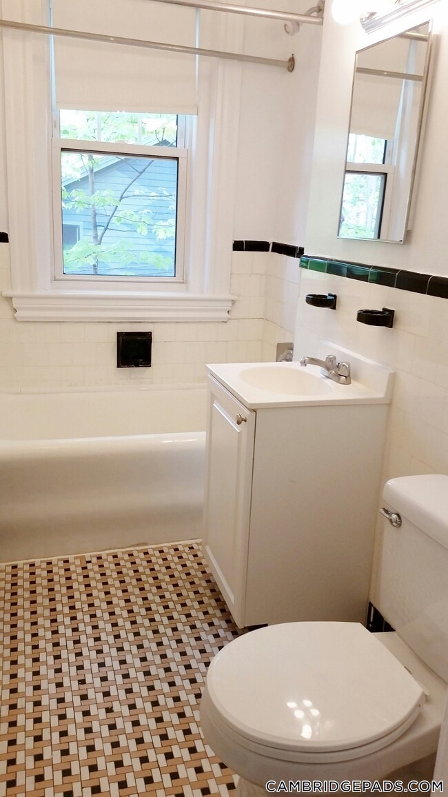 Photo - 19 Wendell St Unit 7