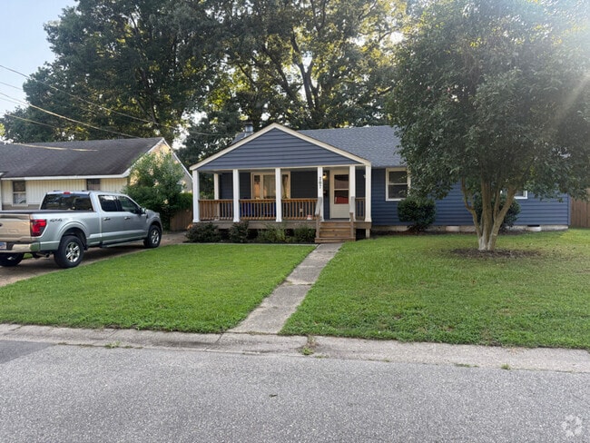 Building Photo - 207 Winchester Dr Rental