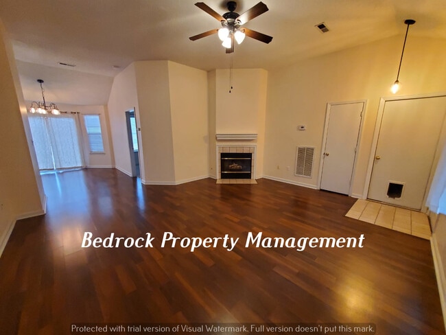 Photo - 110 Fernwood Cir