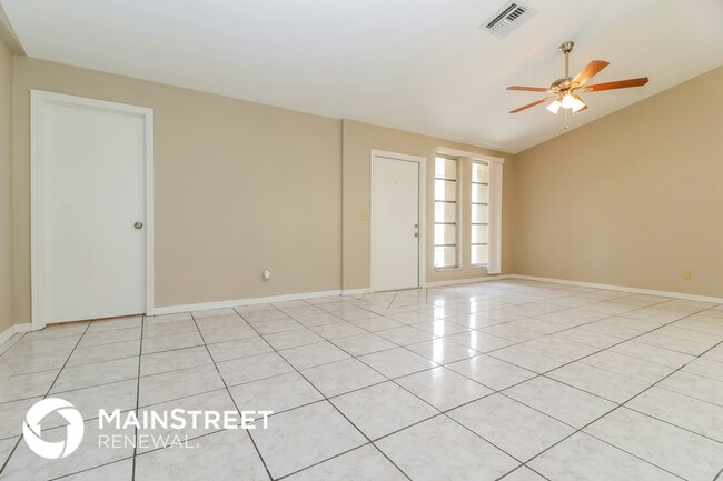 Photo - 14056 Marquette Blvd