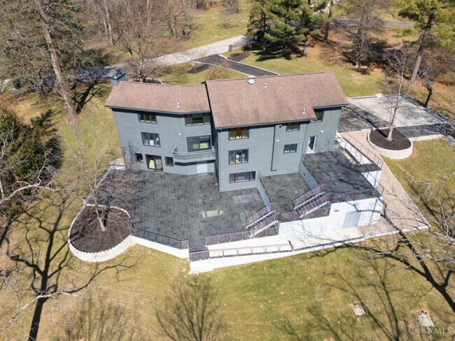 Photo - 7716 Creekwood Ln House