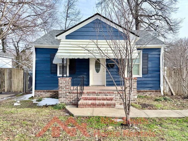 Building Photo - 3738 Townes Ave