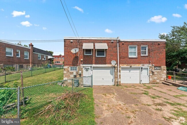 Building Photo - 1838 Bowler St Rental