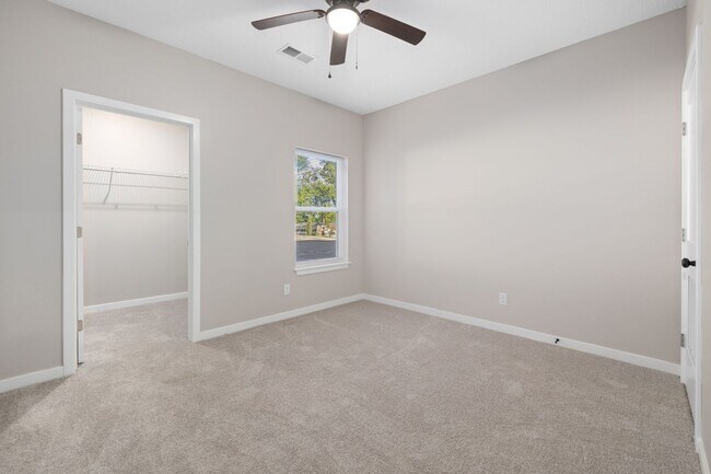 Photo - The Vibe Crossing Unit 1 bedroom, The Vibe Crossing