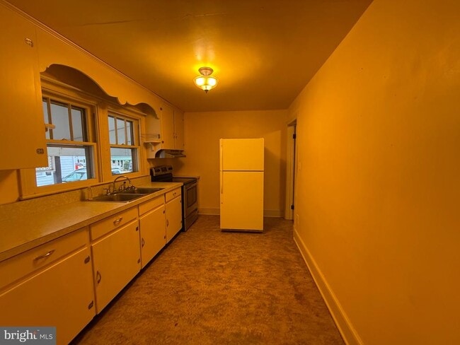 Photo - 228 Opequon Ave