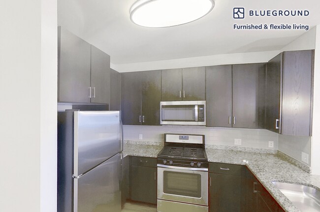 333 Great River Rd Unidad SI FL3-ID6688A
