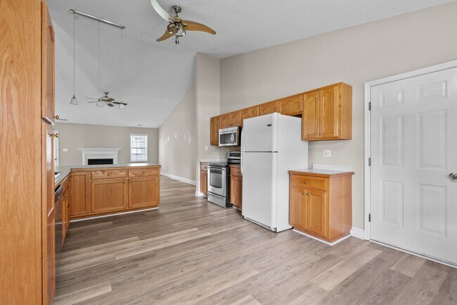 Photo - 4218 Yarmouth Rd