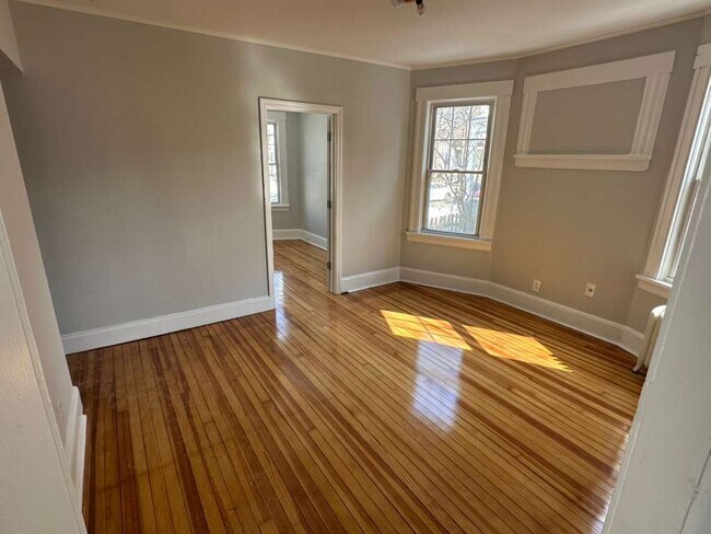 Photo - 55 James St Unit #1