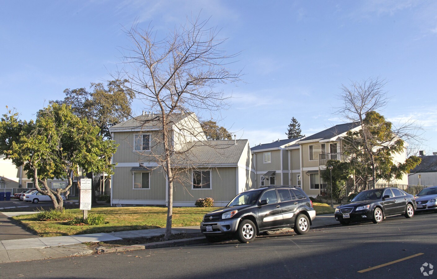 Photo - Rosefield Village