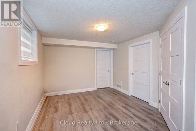 Photo - 65 Arkell Rd