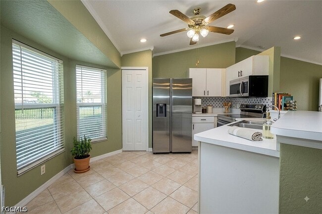 Photo - 25324 Lychee Ct