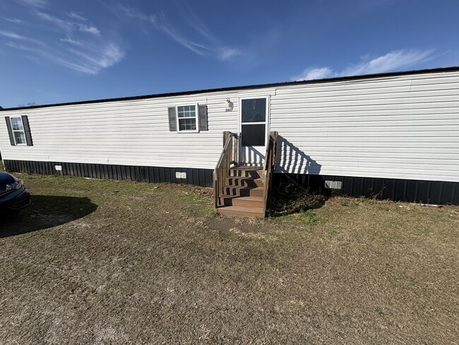 Building Photo - 2607 Corbett Ct