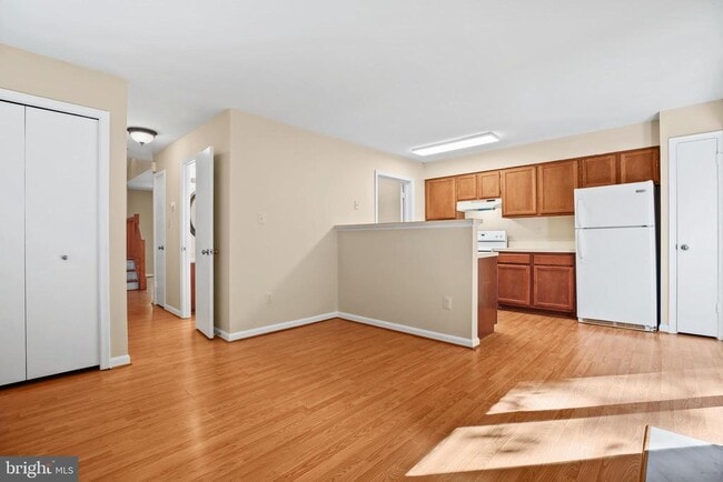 Photo - 1628 Ingram Terrace