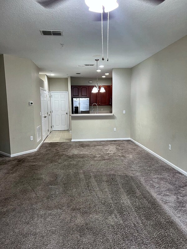 13926 Dove Wing Ct