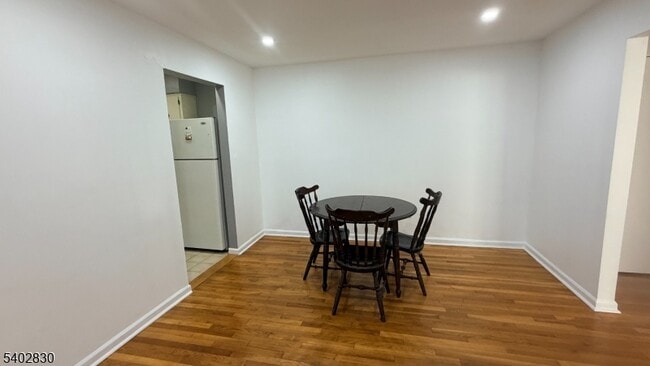 Photo - 352 Hoover Ave Unit 93