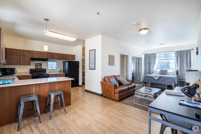 Wolf Run Student Living