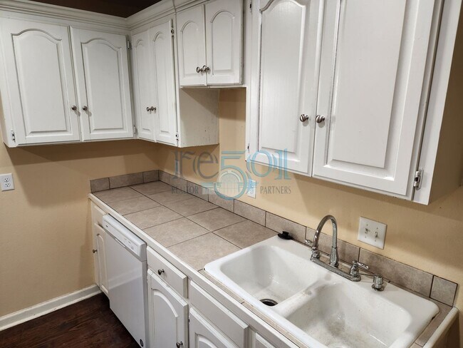 Photo - Great Family Home!  4BR 2 BA