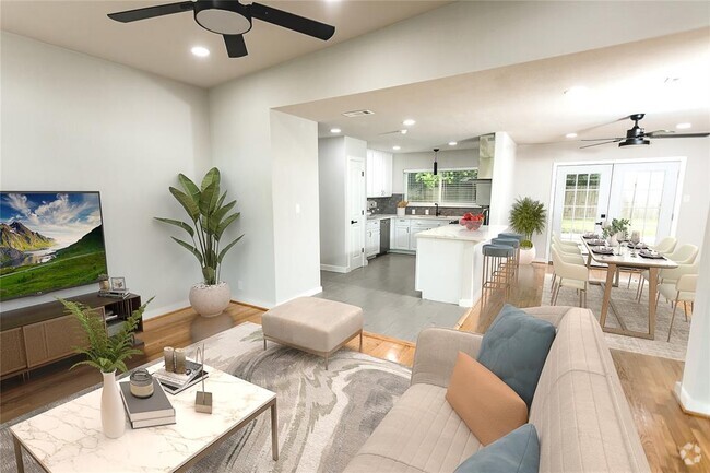 Building Photo - 10937 Greenwillow Dr Rental