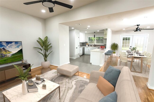 Photo - 10937 Greenwillow Dr Casa