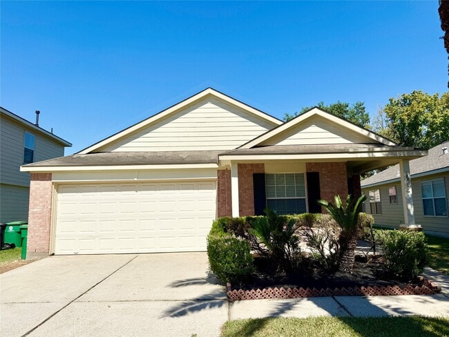 Photo - 8803 Danbury Hollow Ln