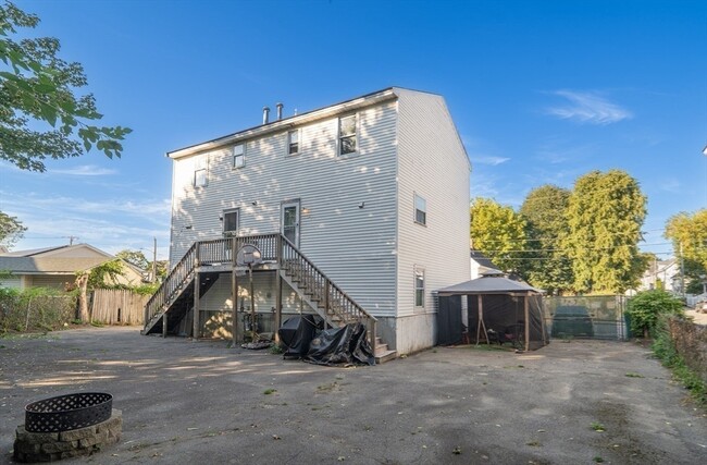 Building Photo - 78 W 3rd St Unit 78