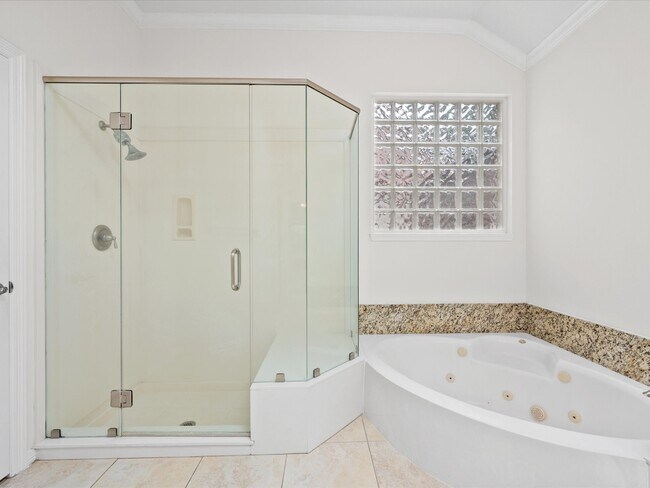 Photo - 1523 Orchard Park Dr