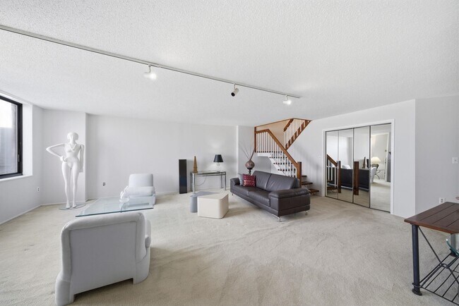 Photo - 2103 Harmon Cove Tower Unidad 2103