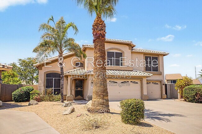 Photo - 19424 N 33rd Pl