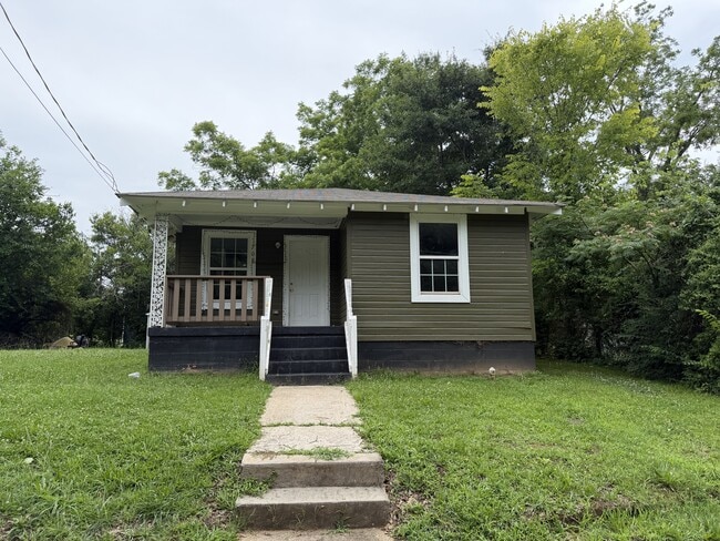 Building Photo - 708 Ellis St