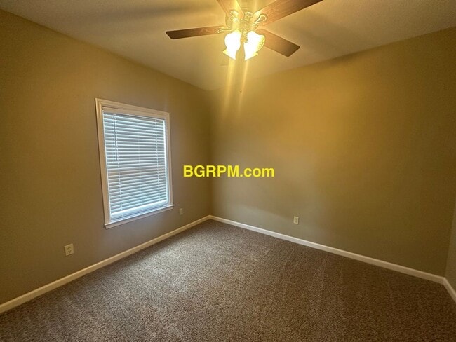 Photo - 4 BD 2 BA