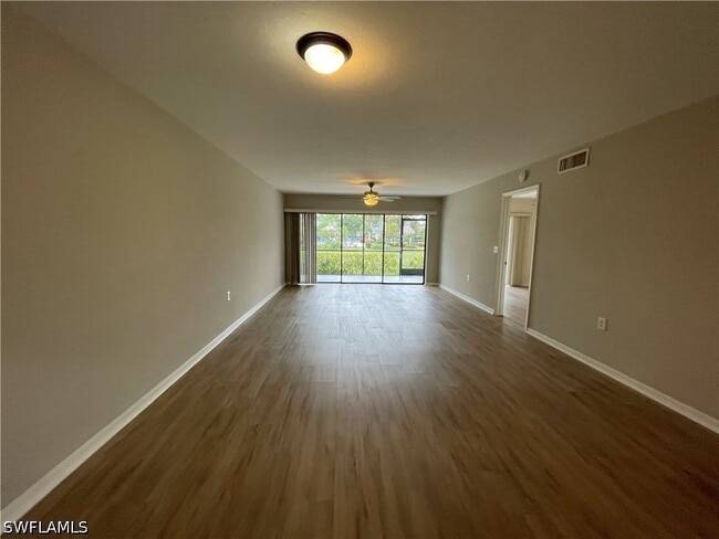 Photo - 1200 Commonwealth Cir Unit 103