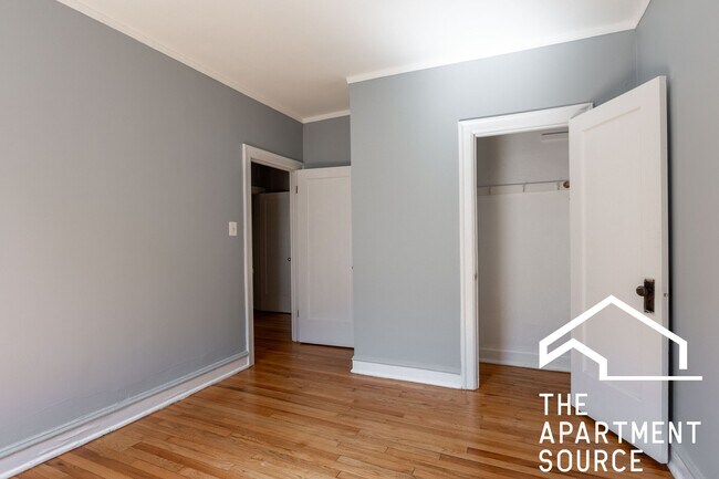Photo - 1371 W Estes Ave Unit 1371 West Estes Avenue