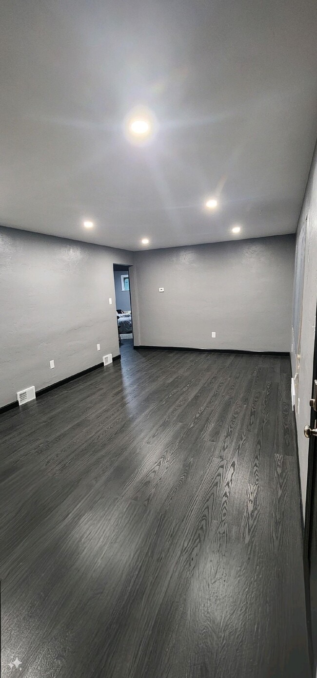 Photo - 1426 Hyde St