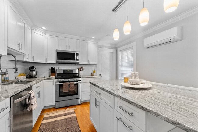 Photo - 73 G St Unit 2