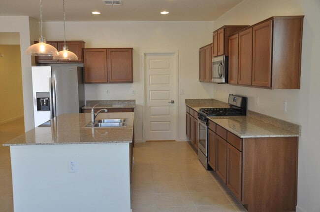 Photo - Practically Brand New Energy Efficient Queen Creek Home