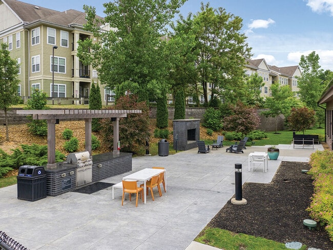 The Slate at Andover Apartments