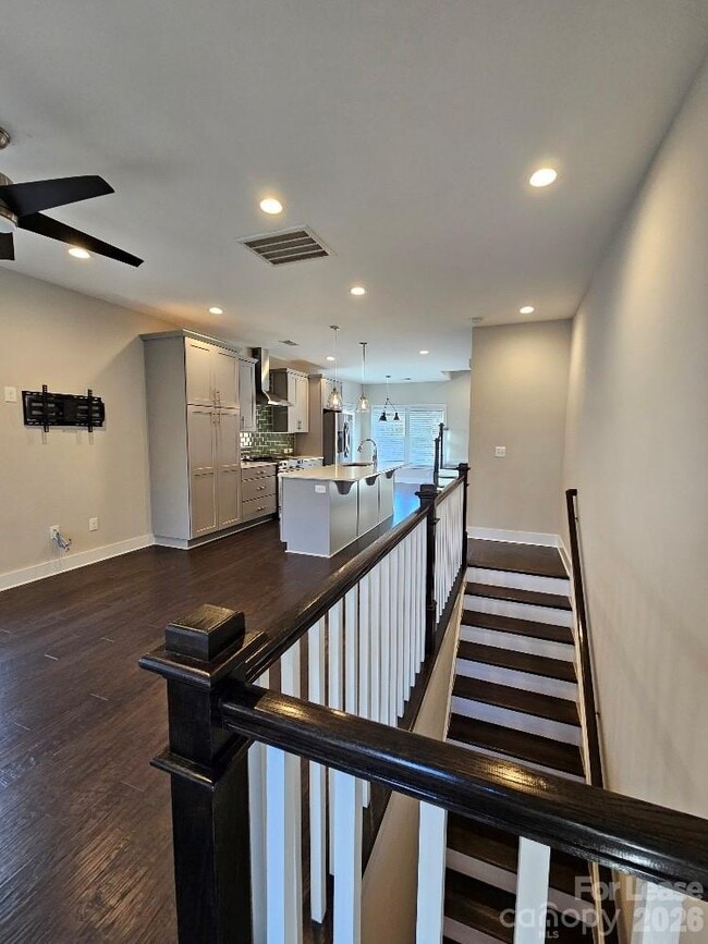 Photo - 1202 Macomb Pl