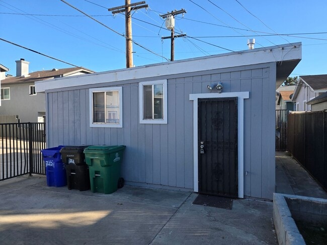 North Park Active Lifestyle Cottage for Rent! - North Park Active Lifestyle Cottage for Rent!