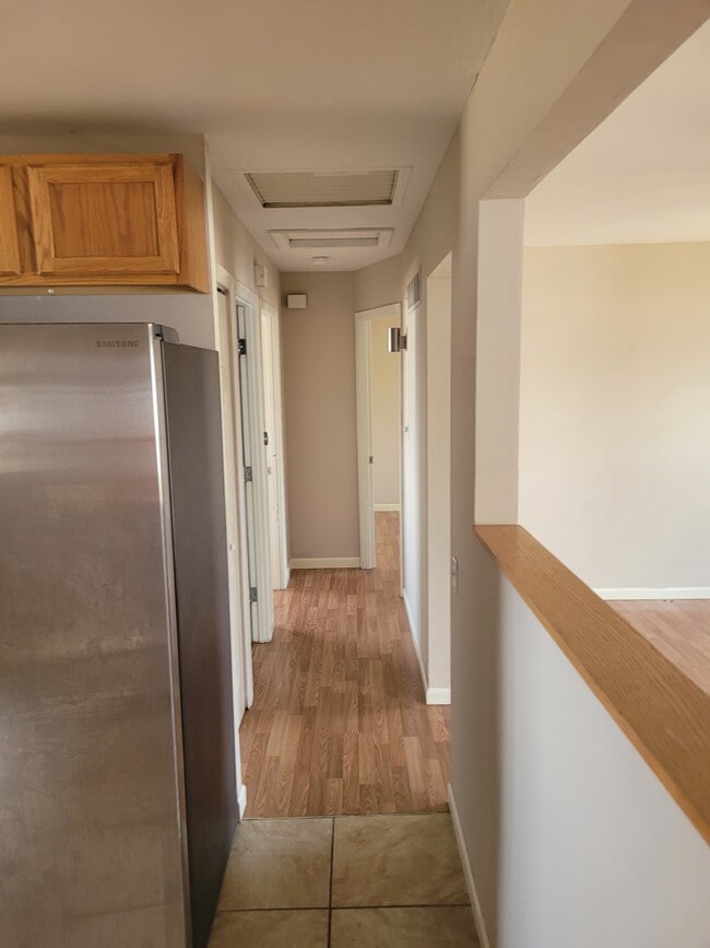 Photo - 2105 Golfway St